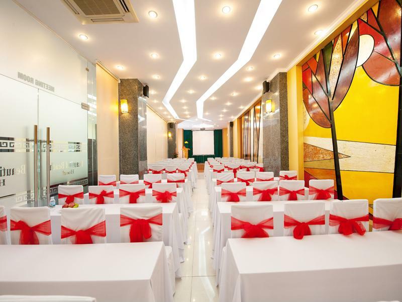 דה נאנג Truong Son Tung 1 - Beautiful Beach Hotel מראה חיצוני תמונה